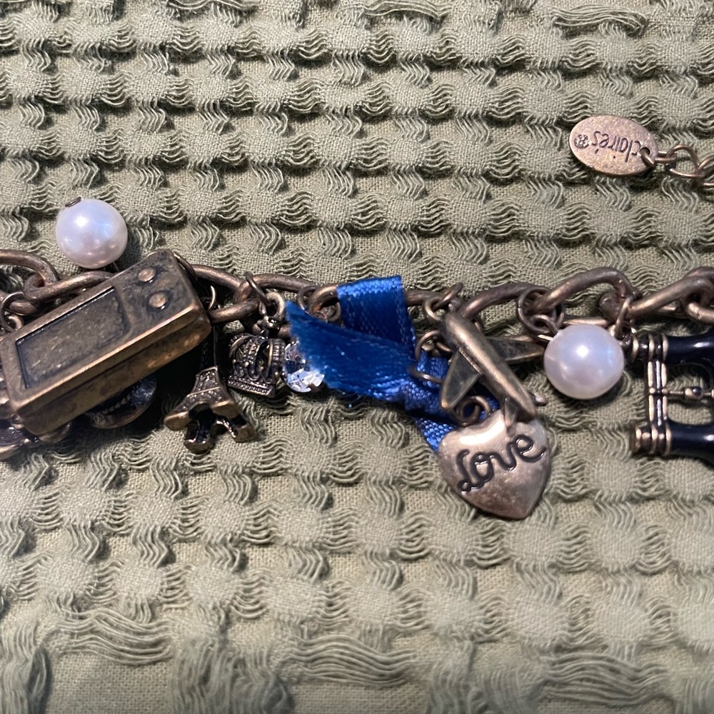 Vintage Claire’s Charm Bracelet - Picture 4 of 5